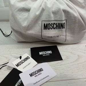 Moschino logo quilted velvet crossbody bag in pink
